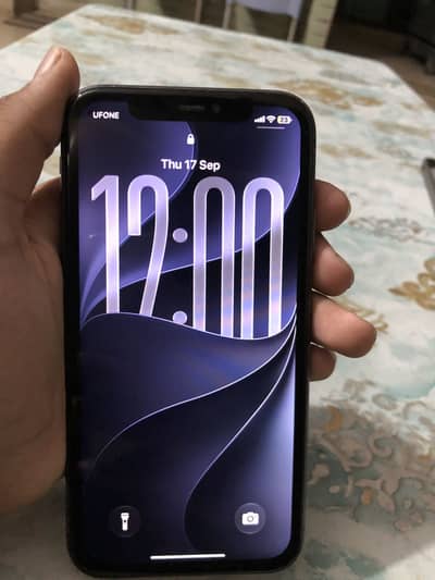 Apple iPhone 11