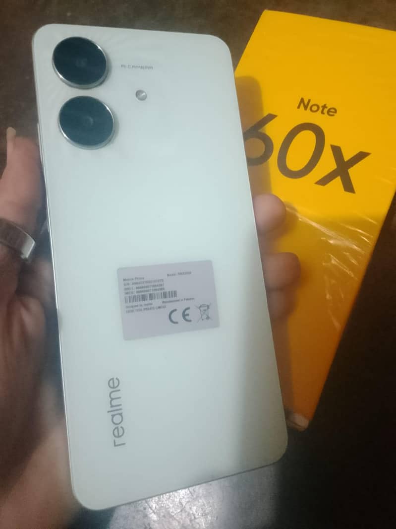 Realme Note 60x 4