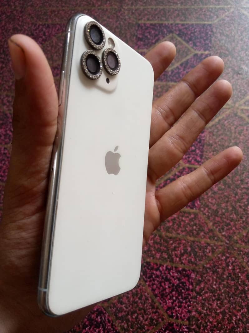 Apple iPhone X 6