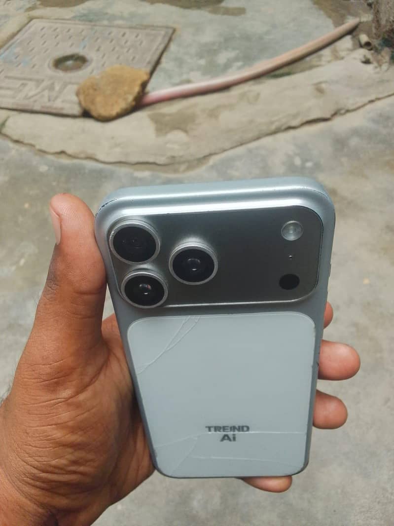 Apple iPhone 17 Pro Max 0