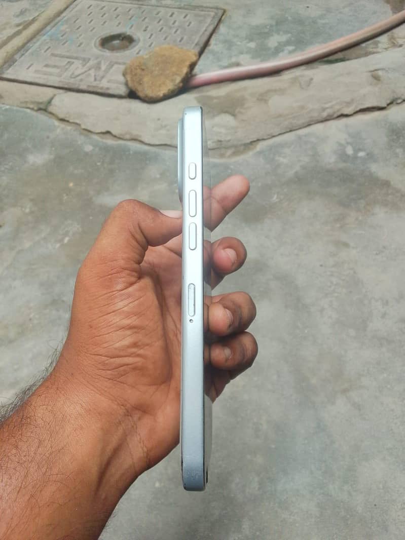 Apple iPhone 17 Pro Max 3