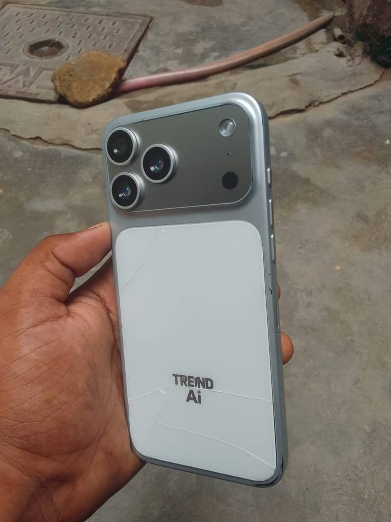 Apple iPhone 17 Pro Max 5