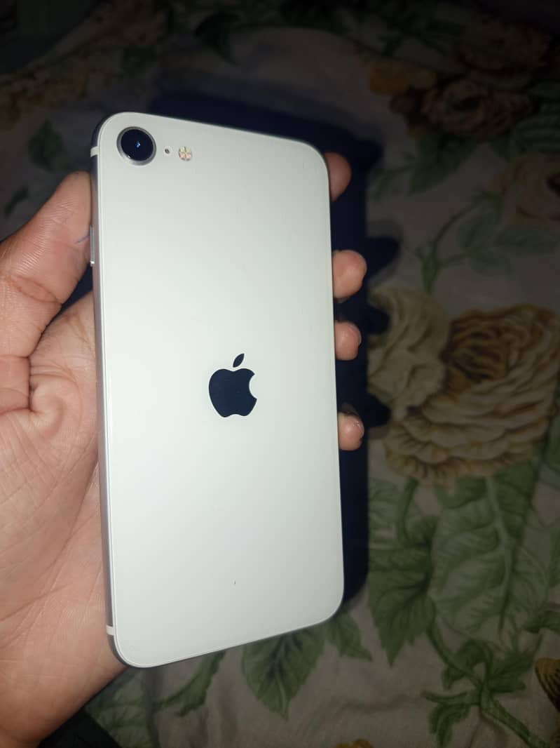 Apple iPhone SE 0