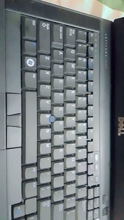 Dell latitude E6410 core i5 / 4Gb ram  / 250Gb. . . . Good comdition