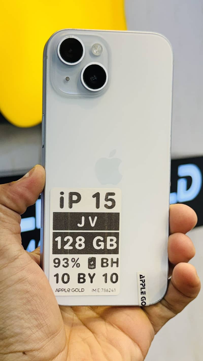 Apple iPhone 15 2