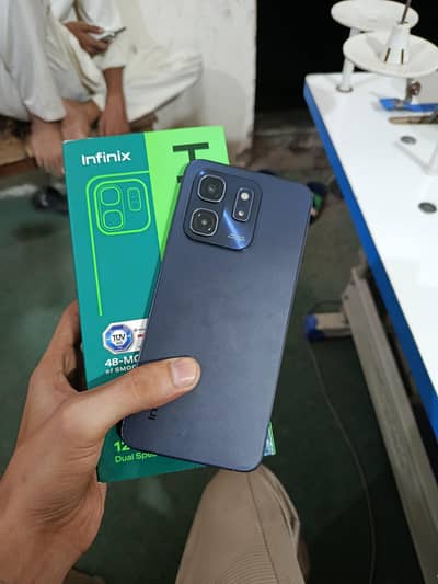 Infinix Hot 50i