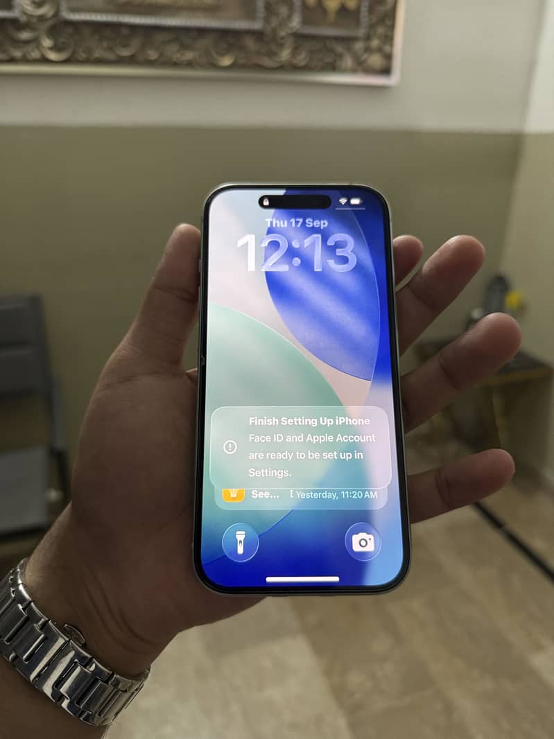 Apple iPhone 15 1
