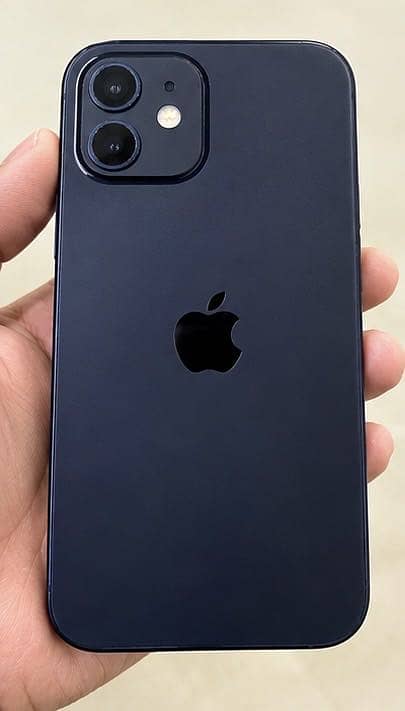 Apple iPhone 12 2