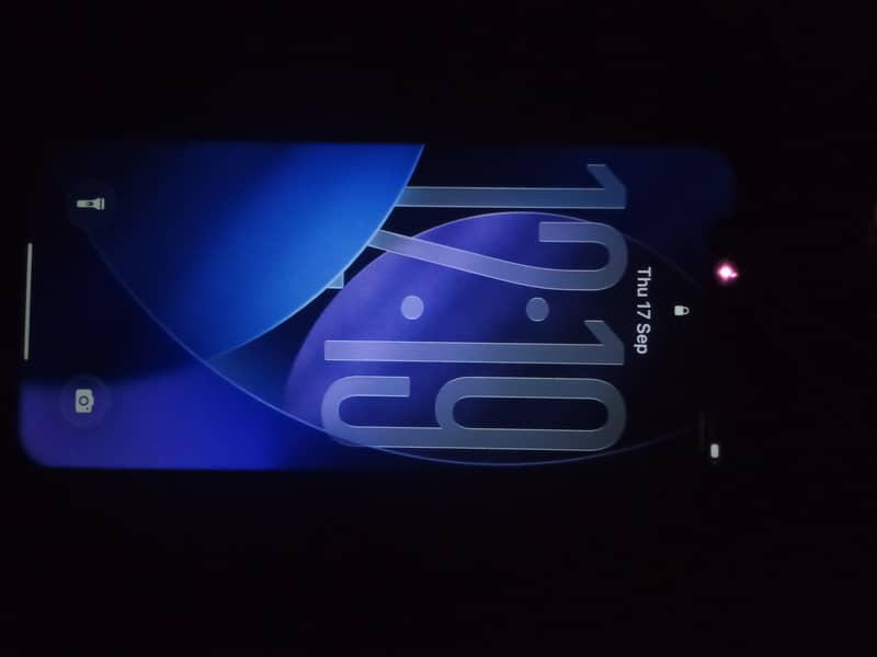 Apple iPhone 11 0