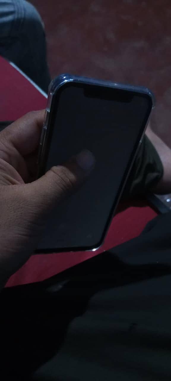 Apple iPhone 12 6