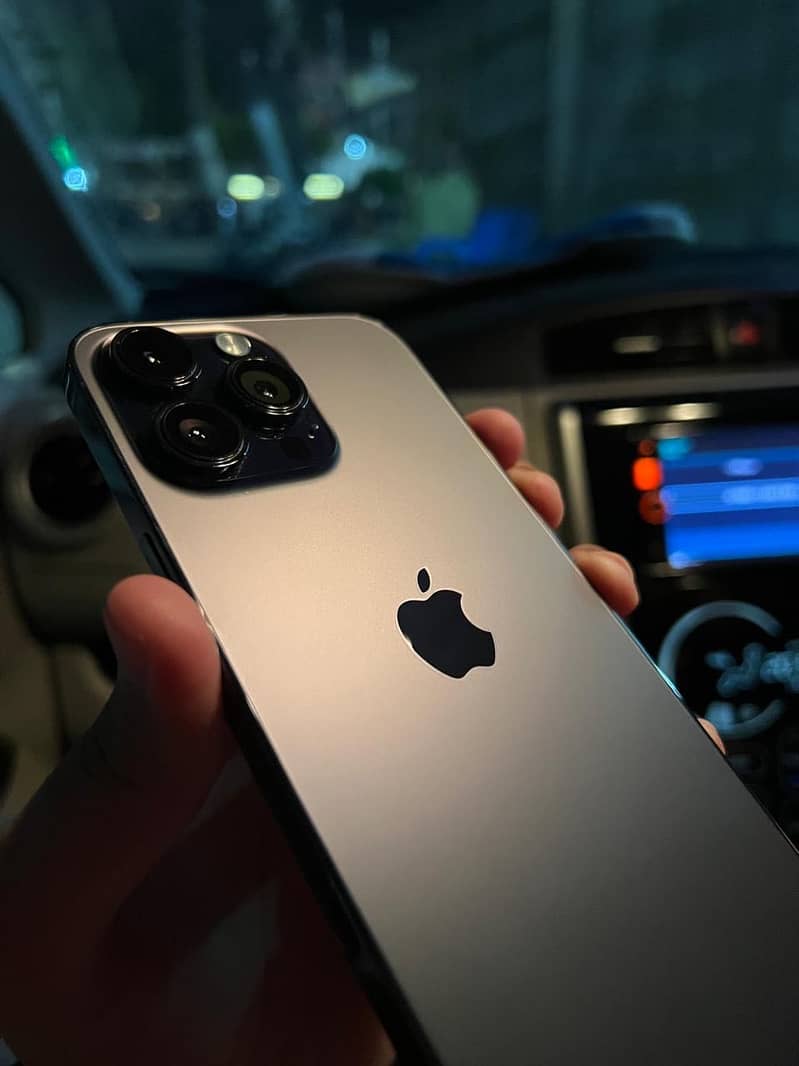 Iphone 14 Pro Max 1