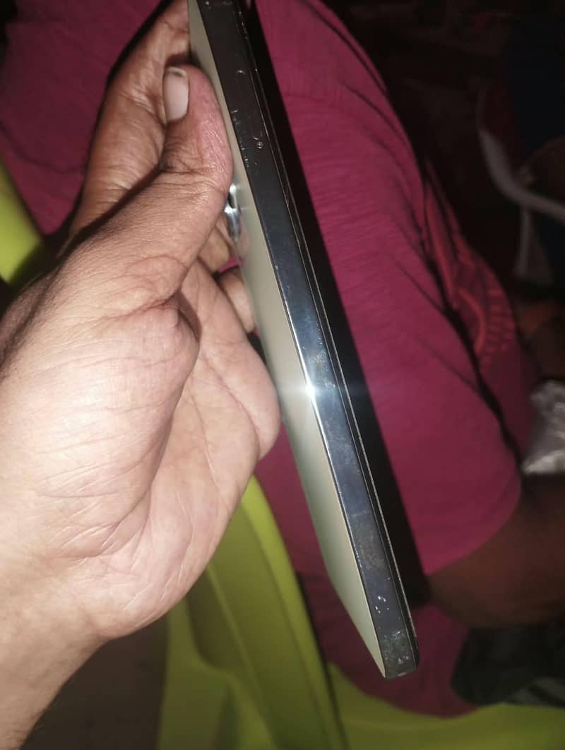 Infinix Note 30 4
