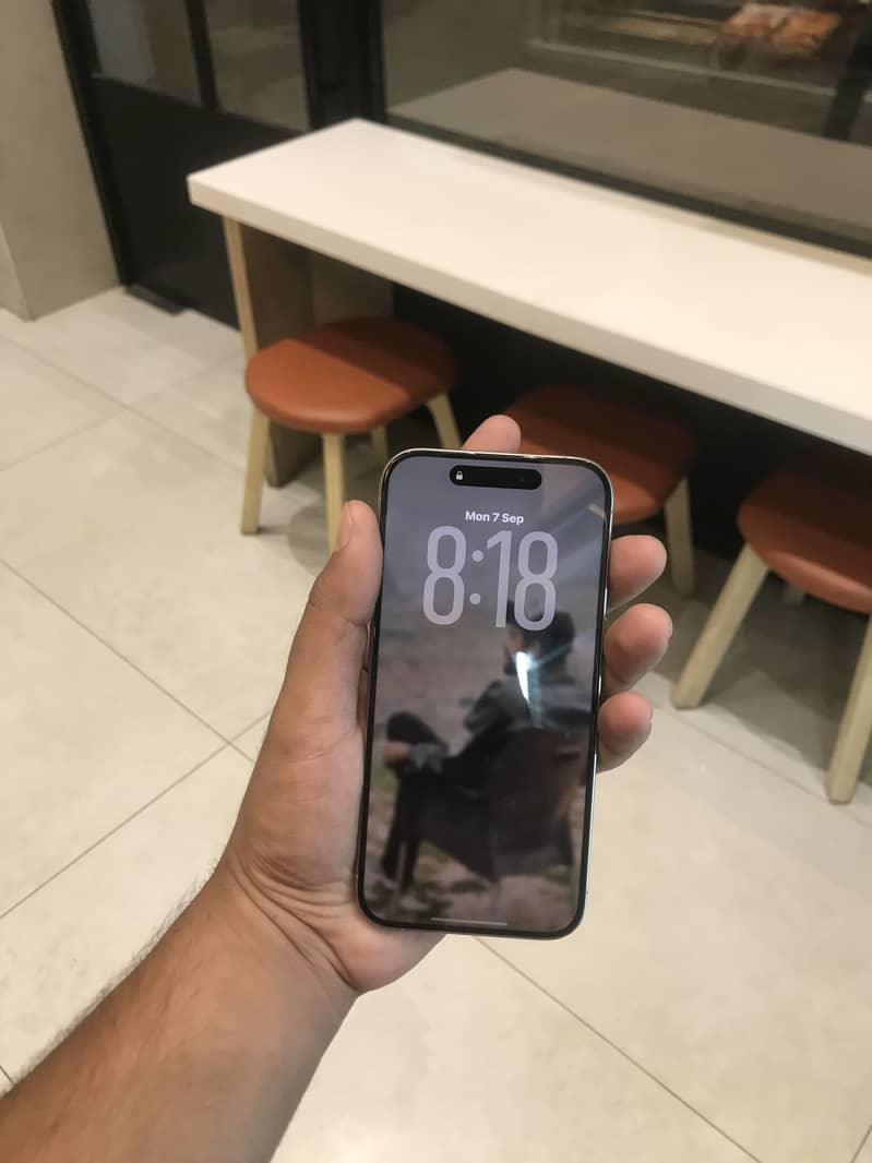 Apple iPhone 15 Pro 1