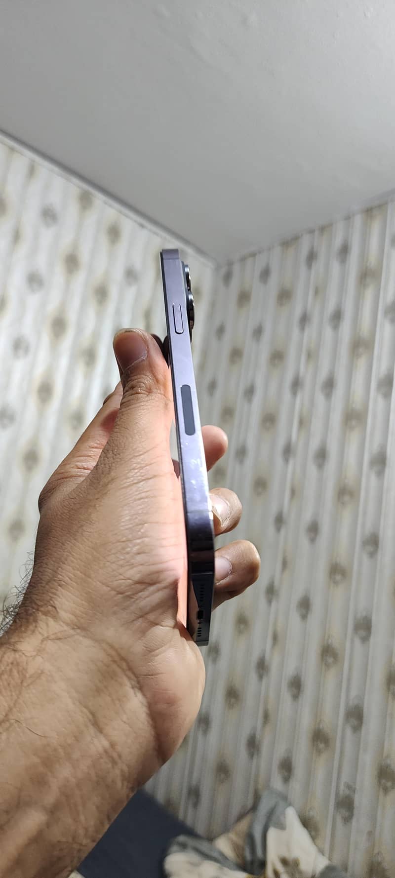 Apple iPhone 14 Pro 4
