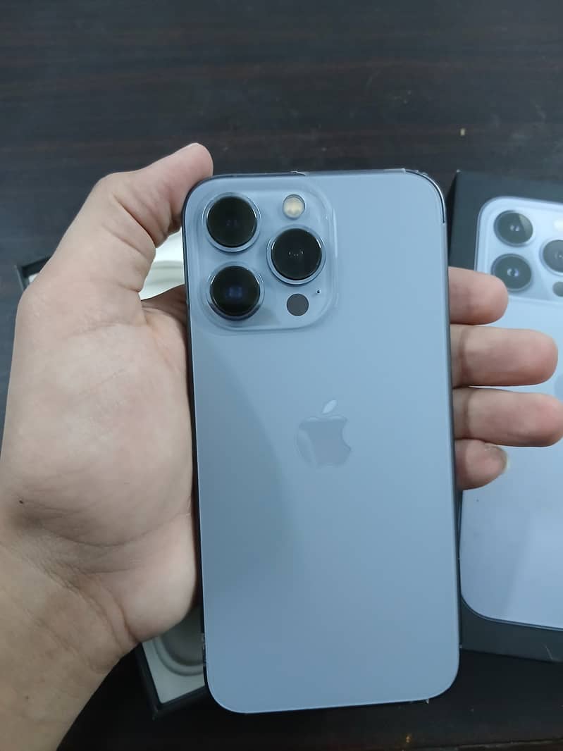 Apple iPhone 13 Pro 6