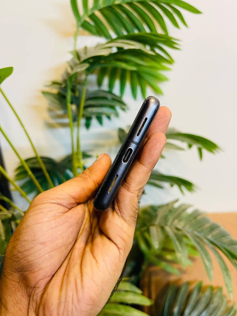 Google Pixel 7 3