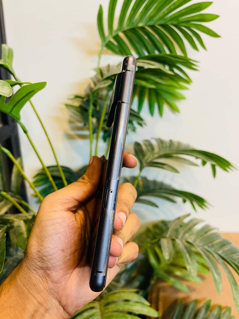 Google Pixel 7 5