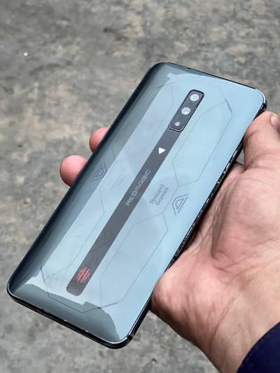 RedMagic 6S Pro 5G 8GB 128GB Snapdragon 888+ Gaming Phone