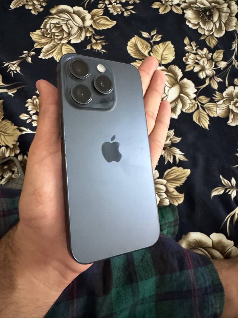 Apple iPhone 15 Pro 5