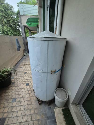 Wheat Container / گندم کا پڑولا
