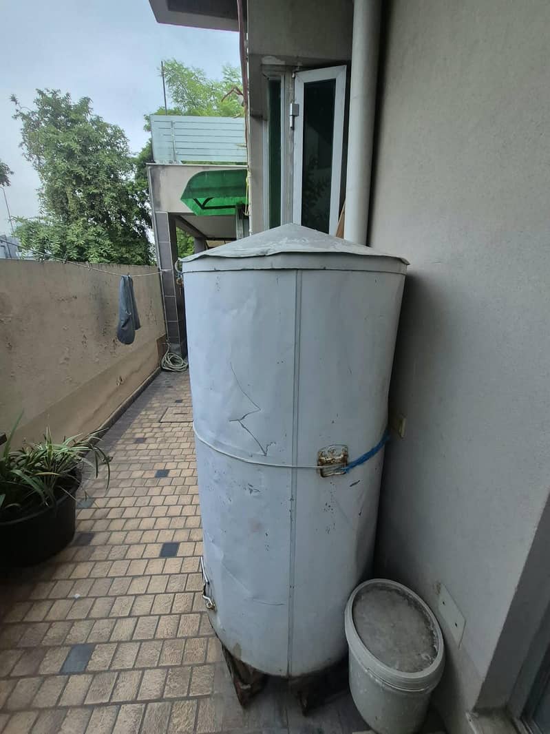 Wheat Container / گندم کا پڑولا 1