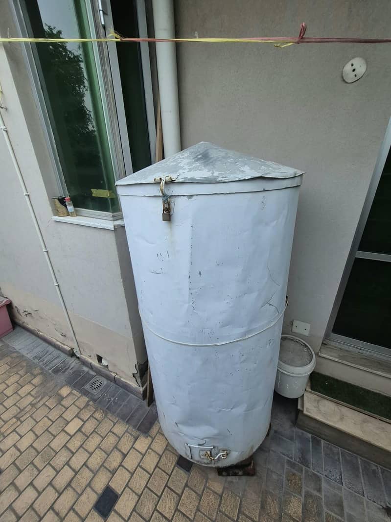Wheat Container / گندم کا پڑولا 3