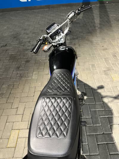 Urgent sale cd 70