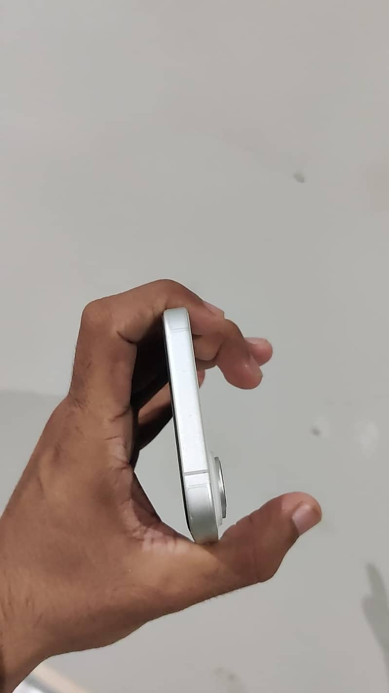 Apple iPhone 17 2