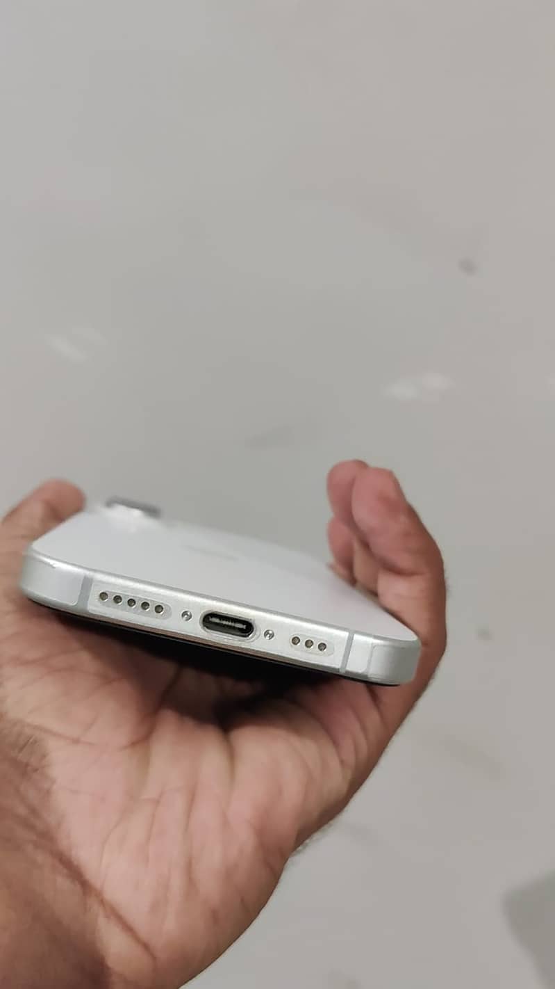 Apple iPhone 17 3