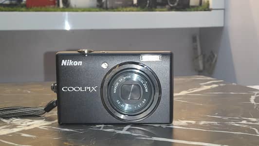 Nikon Coolpix s2700