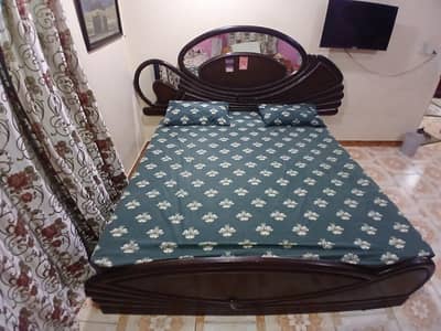 king size bed