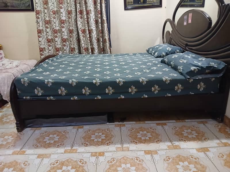 king size bed 2