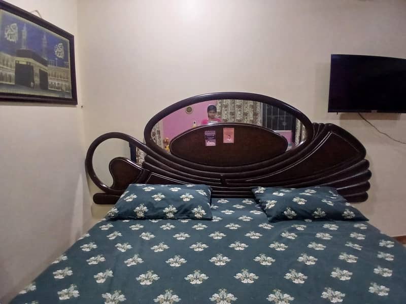 king size bed 3