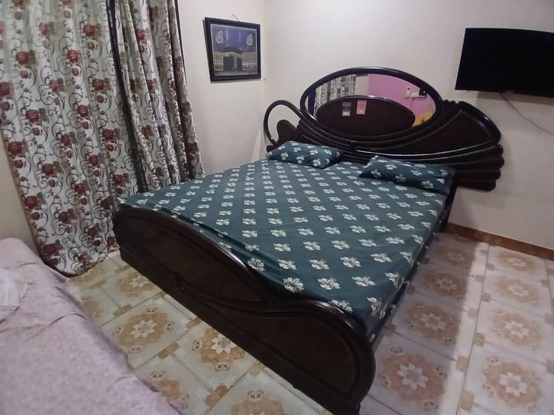king size bed 4