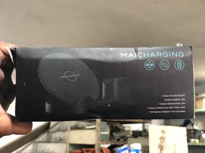 Maicharging 3in1 charging dock