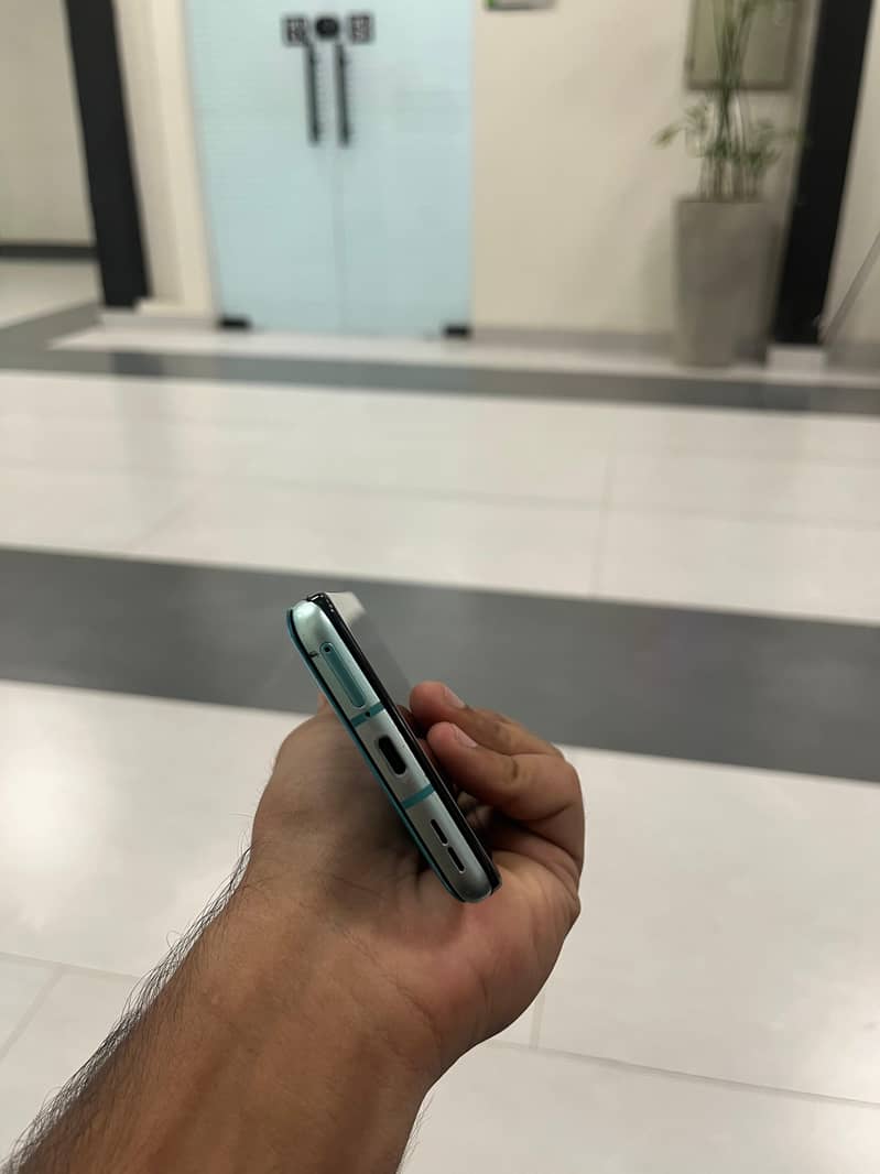 One Plus 8 Pro 4