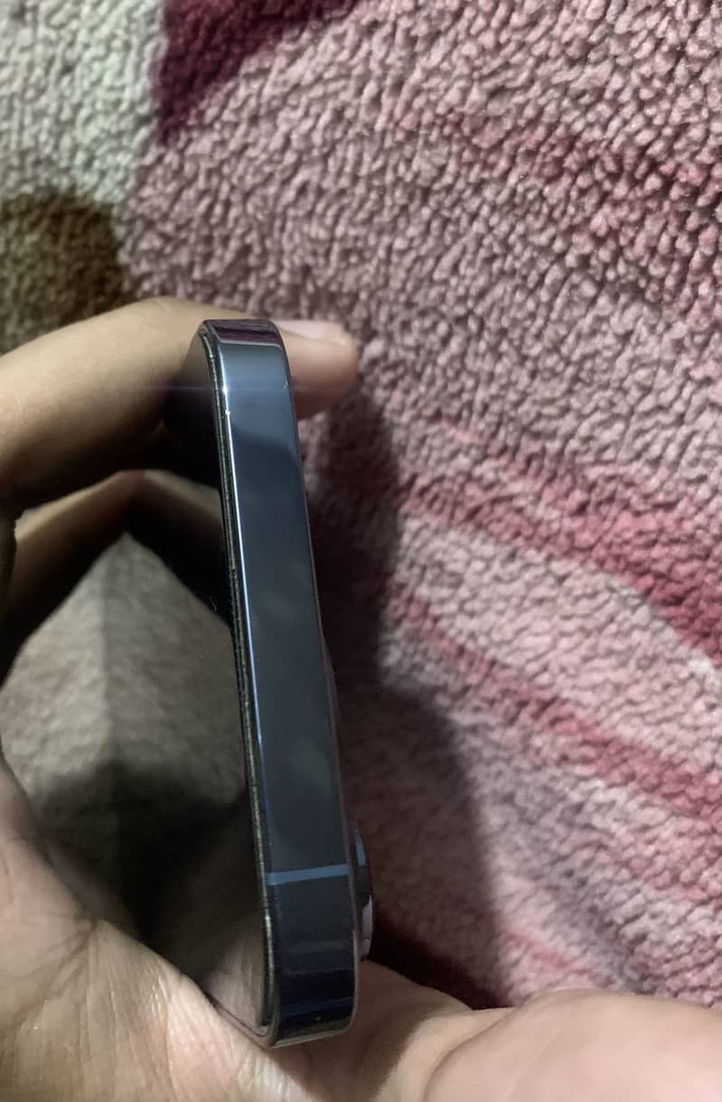 Apple iPhone 13 Pro 5