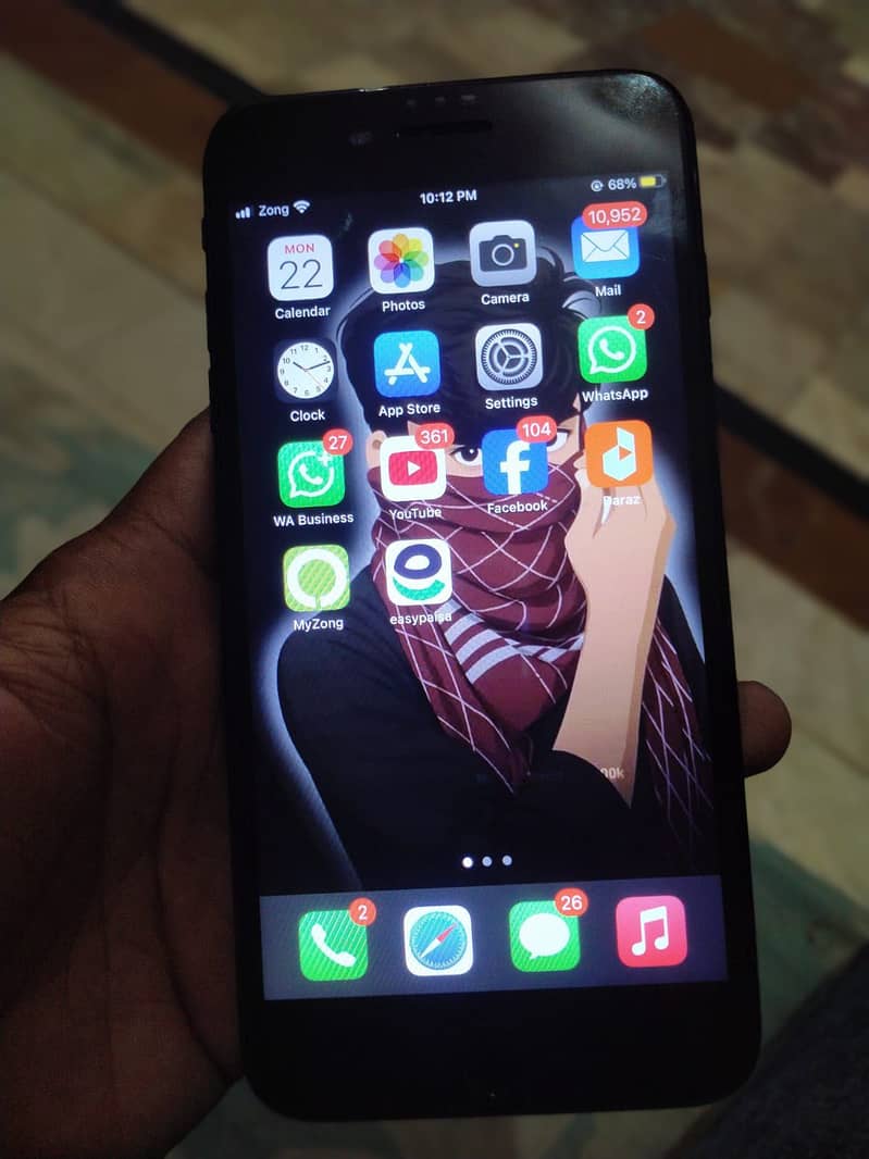 Apple iPhone 7 Plus 5