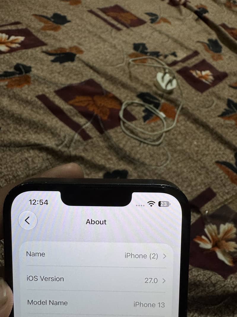 Apple iPhone 13 4