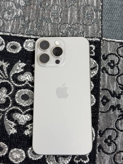Apple iPhone 15 Pro Max