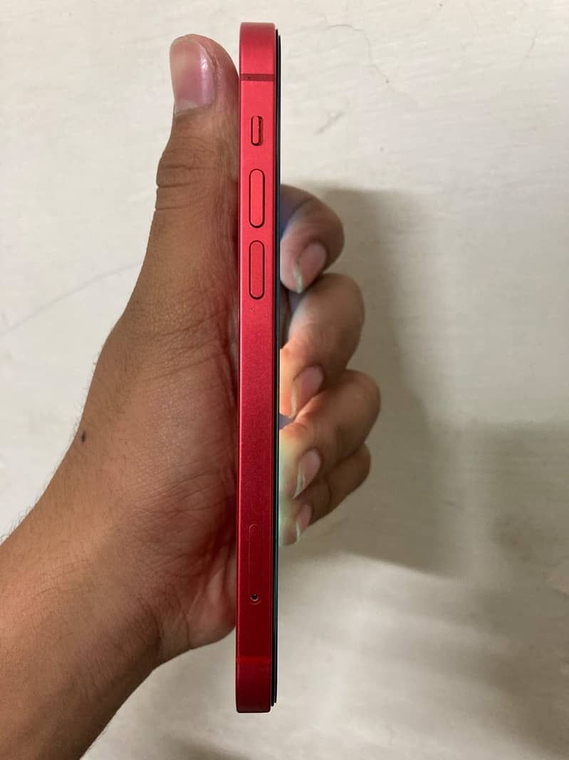 Apple iPhone 12 1