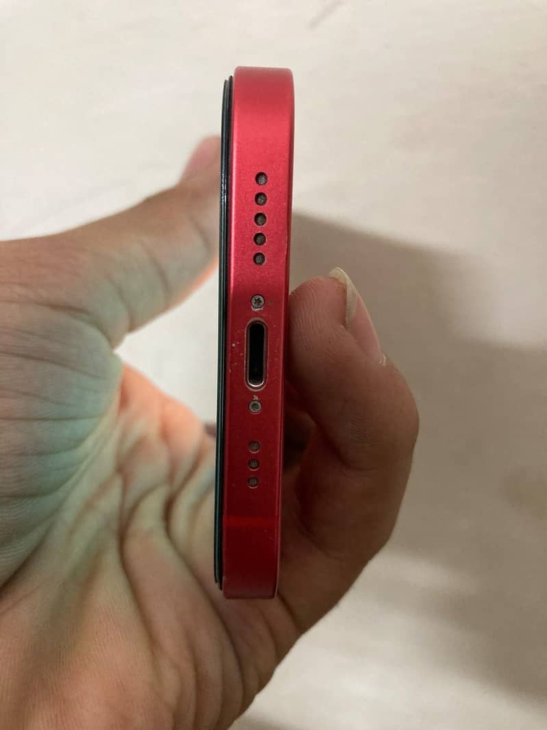 Apple iPhone 12 6