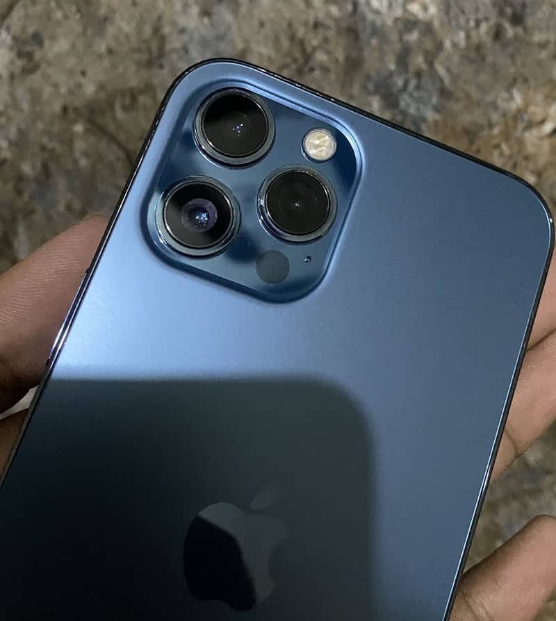 Apple iPhone 12 Pro Max 6