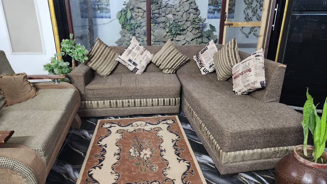L sofa 0