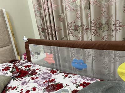 Baby bed rail