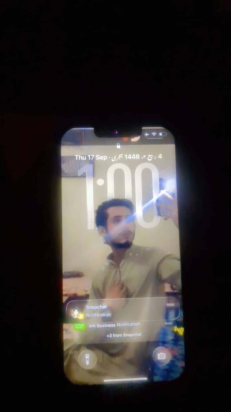 Apple iPhone 13 3