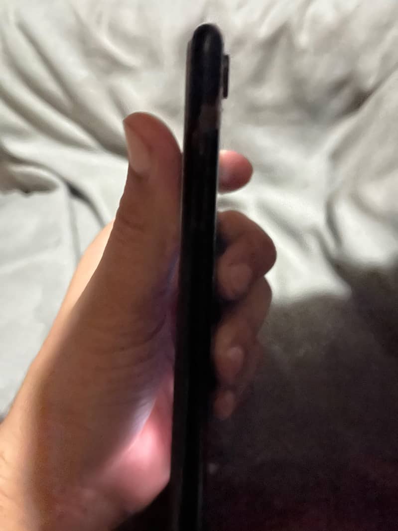 Apple iPhone XR 2