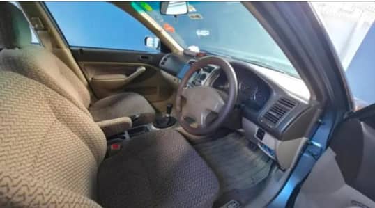 Honda Civic EXi 2005
