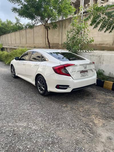 Honda Civic Oriel 2021