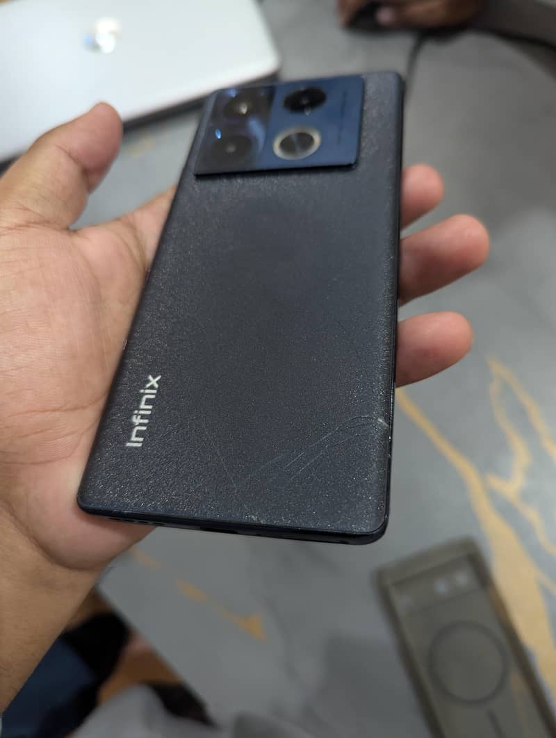 Infinix Note 40 Pro 3